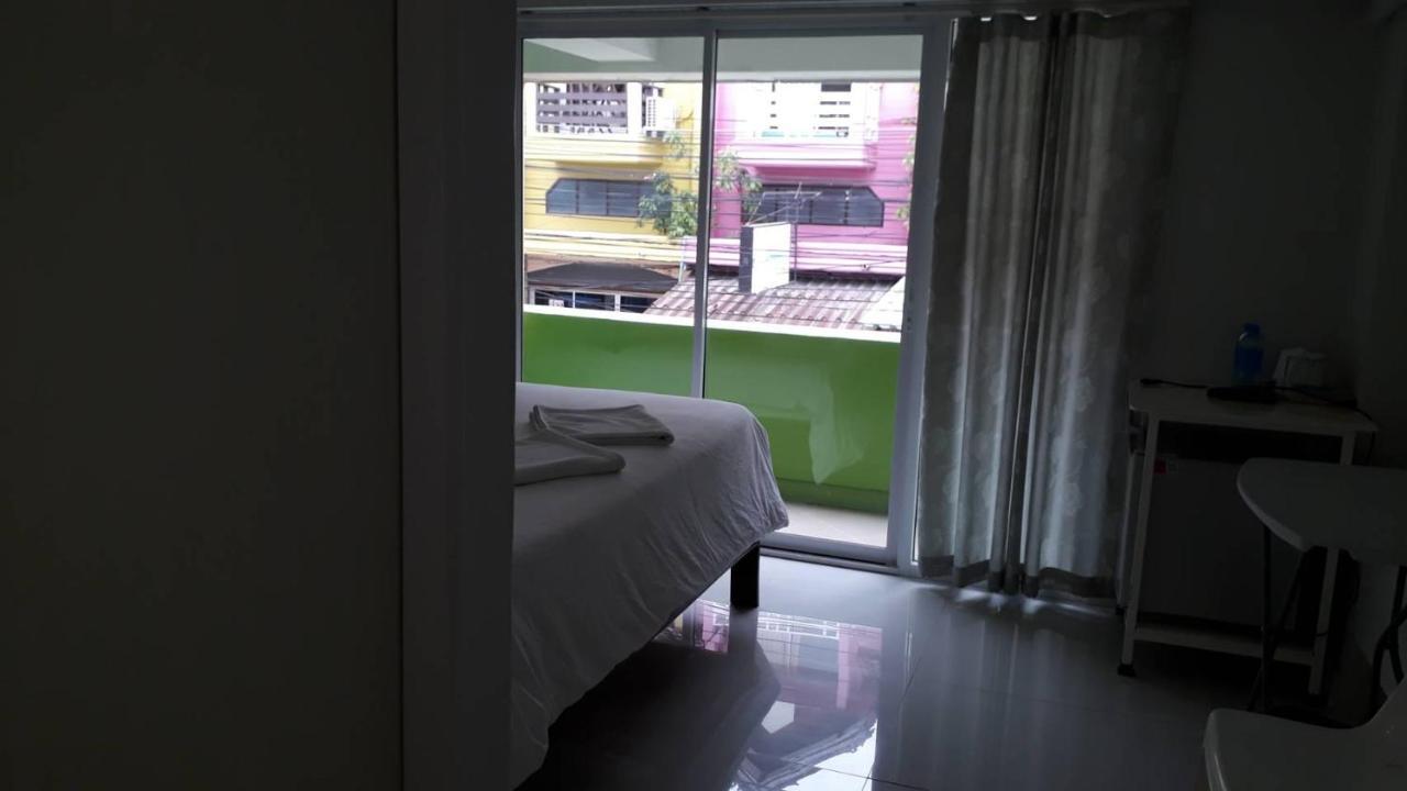 Cha-Am Fish Star Hotel Exterior photo